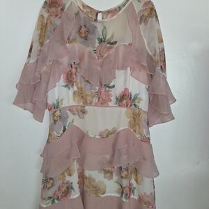 Chic Floral Ruffle Dress